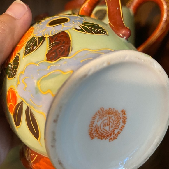 Japanese Serving Set - Picture 2 of 2